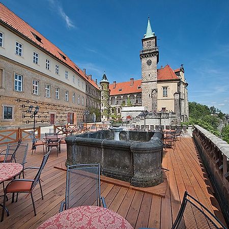 Ea Zamecky Hotel Hrubá Skála Exteriör bild