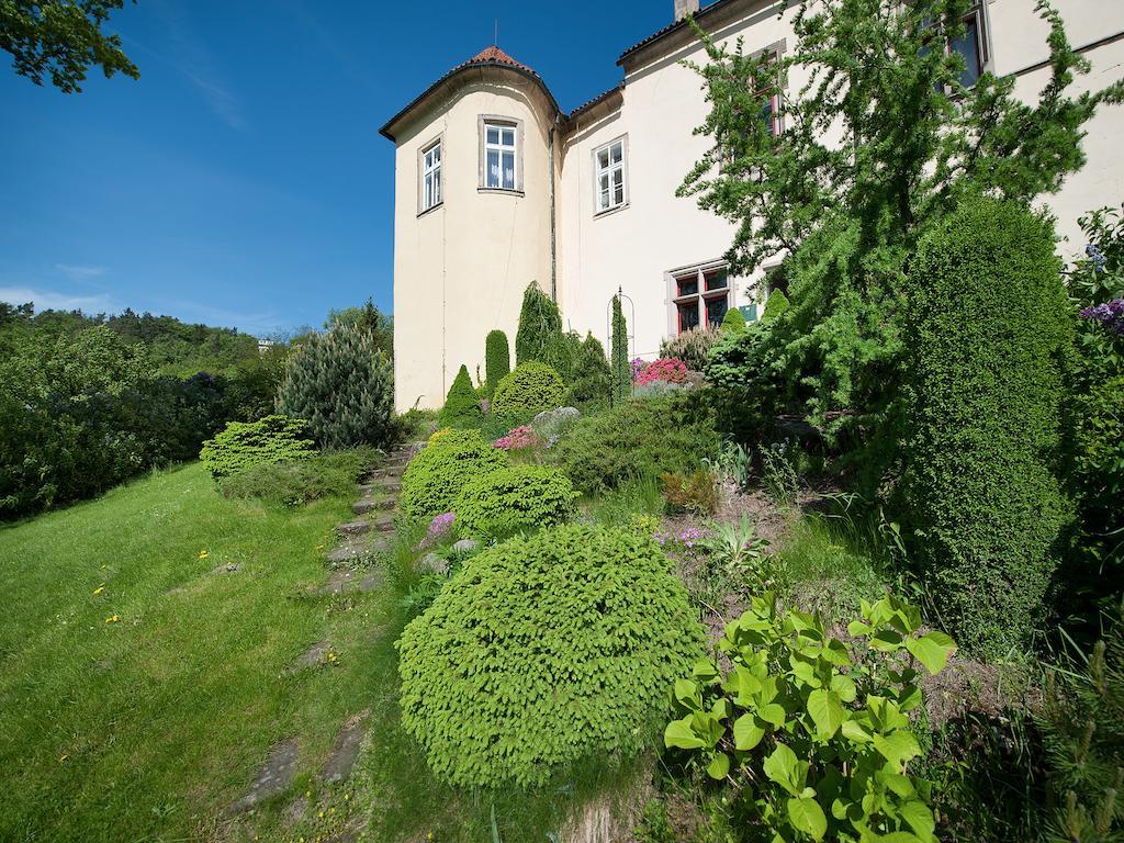 Ea Zamecky Hotel Hrubá Skála Exteriör bild